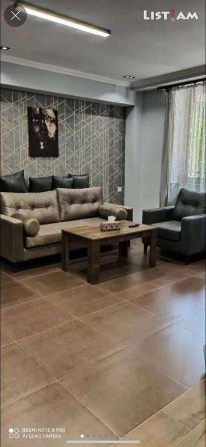 One Central Apartment Erevan Esterno foto